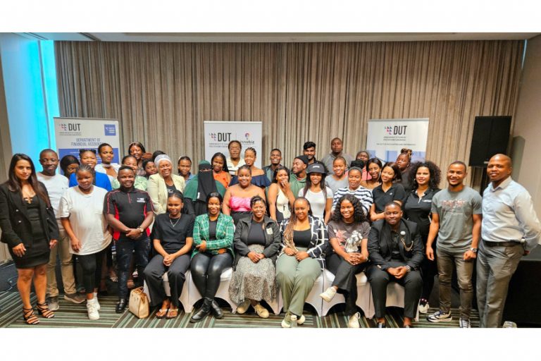 NURTURING FUTUREREADY ACCOUNTANTS A GLIMPSE INTO THE DUT FINANCIAL