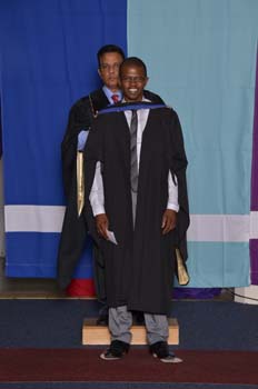 _DUT2572