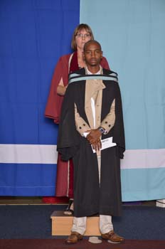 _DUT3718