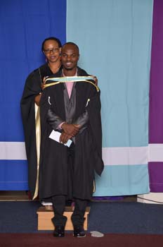 _DUT3853
