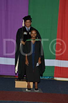 _DUT8676