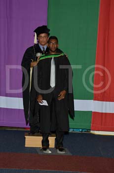 _DUT8696