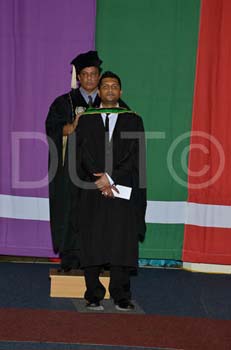 _DUT8734