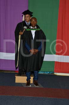 _DUT8751