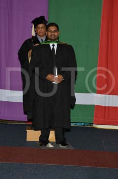 _DUT8766