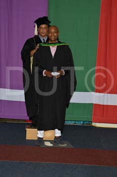 _DUT8794