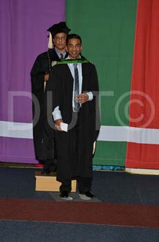 _DUT8811