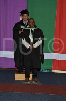 _DUT8813