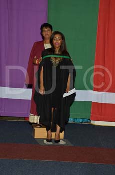 _DUT8828