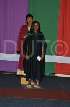 _DUT8839