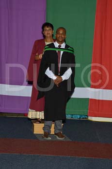 _DUT8840