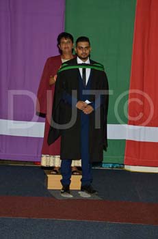 _DUT8863