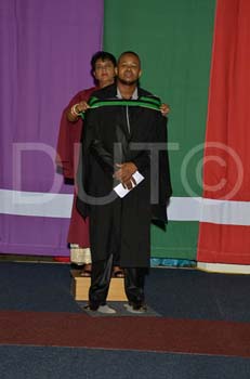 _DUT8883