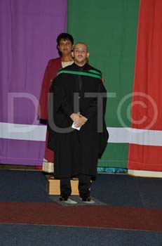 _DUT8940