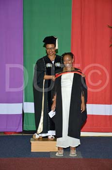 _DUT9352
