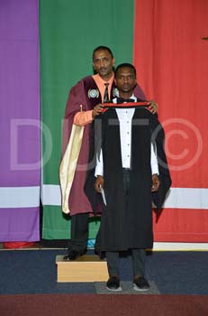 _DUT9558