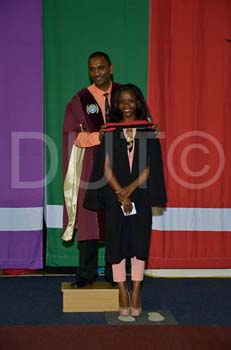_DUT9574