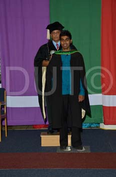 _DUT8962