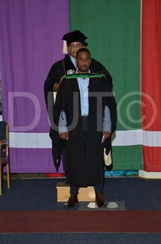 _DUT8967