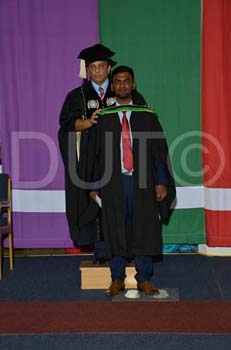 _DUT8972