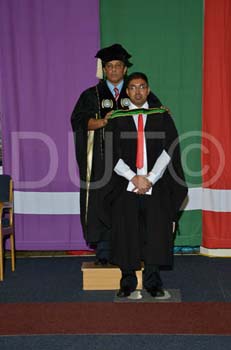 _DUT8985