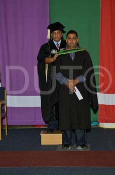 _DUT9001