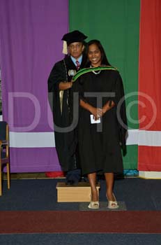 _DUT9042