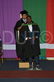 _DUT9049