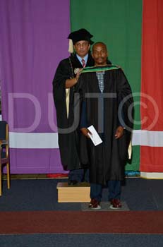 _DUT9076