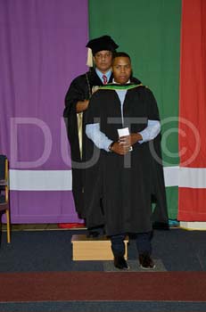_DUT9115