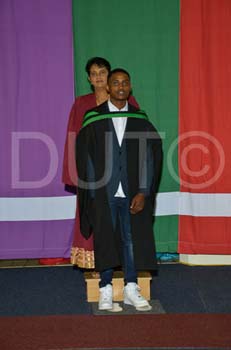 _DUT9152