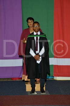 _DUT9153
