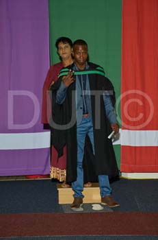 _DUT9215