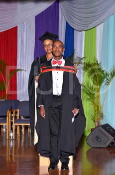 _DUT3073