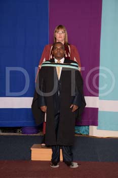 _DUT2977