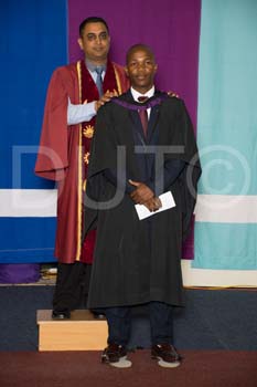 _DUT4275
