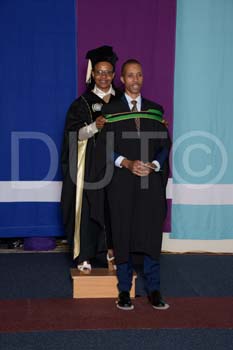 _DUT1521
