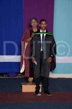 _DUT1565